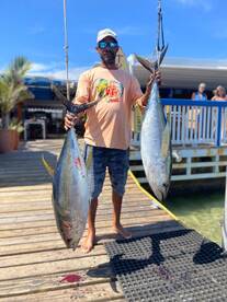 Yellow fin tuna running off north west p
