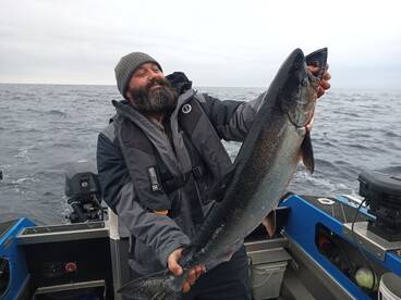 **Fishing Report – Knuckle Busters & Win