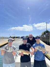 April fishing is hot! Lets goo!