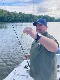 BIG FISH   little fish