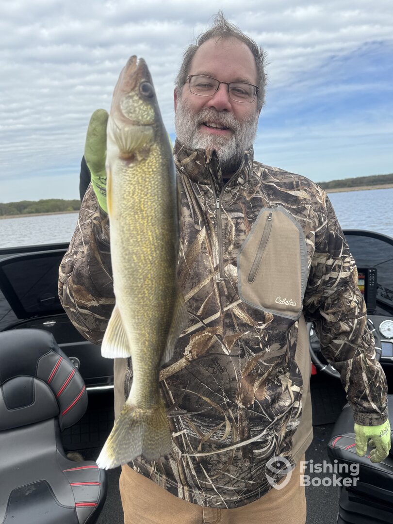 Fox Lake Report Photo 0