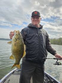 Client Mike with a 5+ on Presque Isle Bay.