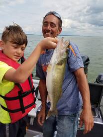  The Fantastic WALLEYE Fishing Continues