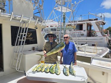 Son catches Bull Mahi