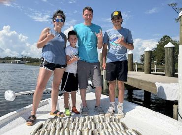 Great captin and deck hand !