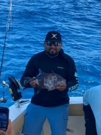 Clean boat, music, and a great time