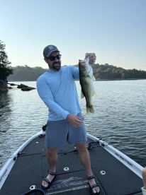 Fun day out on Beaver Lake