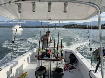 \u2013 The Hardest-Working Crew in Quepos