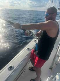 Clean boat, friendly, knowledgeable and respectful captain