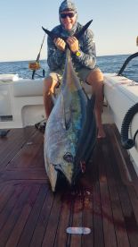 Full day Tuna with Vida Loca and James