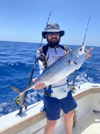Great crew!! Perfect day fishing!!