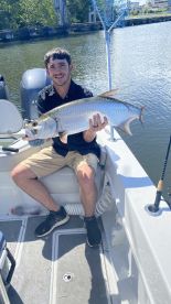 6 hour trip with Captain Carlos 