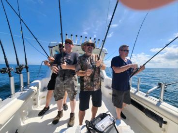 Having 4 walleyes on at one time was crazy fun!!!