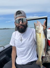 Morning Walleye Half Day Trip