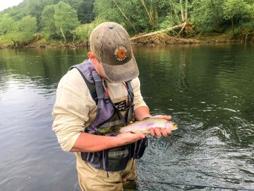 Fly fishing Caney Fork River Nashville
