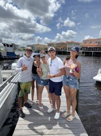 Awesome Morning with the Family & Captain Vince!