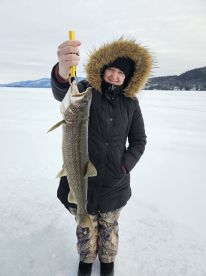 Ice Fishing 