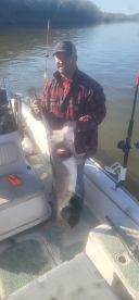 Was there early and waiting for us, caught our limit!!!