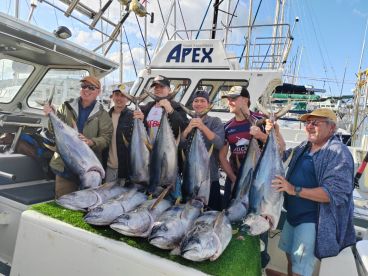 Full Day Tuna trip with Capt Byron and crew Monique, Marius and Francois