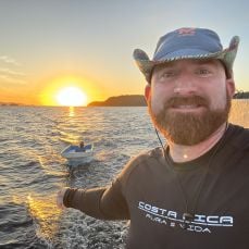 Freedom Tours – Carly