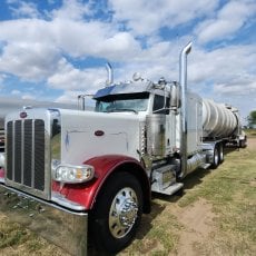 Cape Escape 41ft 11px —  A/C Cabin